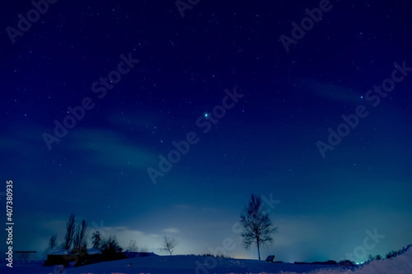 Fototapeta 北海道美瑛町  夜明け間際の冬の夜空