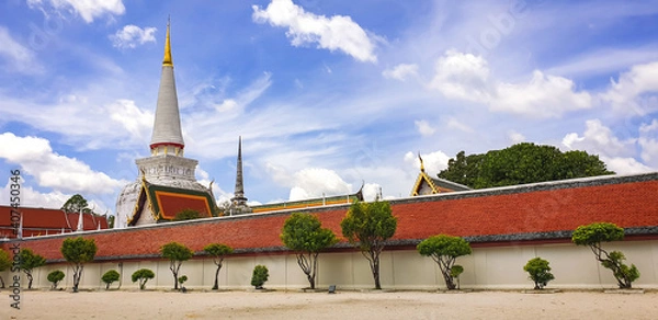 Obraz Landscape view of Wat Phra Mahathat  in Nakorn Si Thammarat in Thailand.