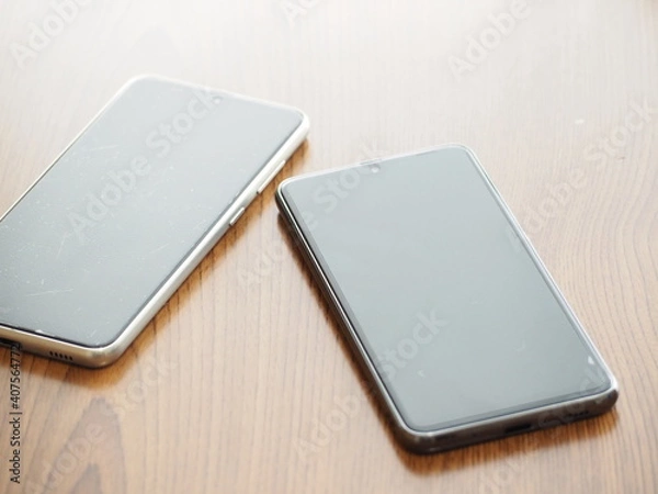 Fototapeta スマートフォン（2台）