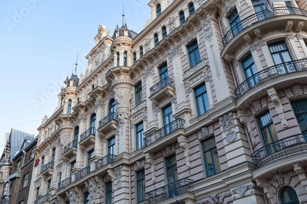 Obraz Modernist building on Alberta street 24, Riga, Latvia