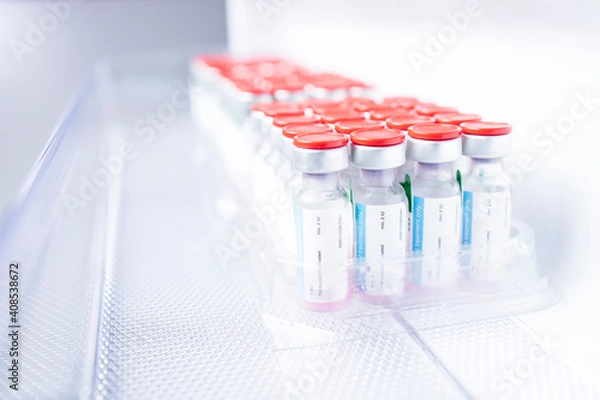 Obraz covid19 vaccine prevent injection outbreaking contagious disease