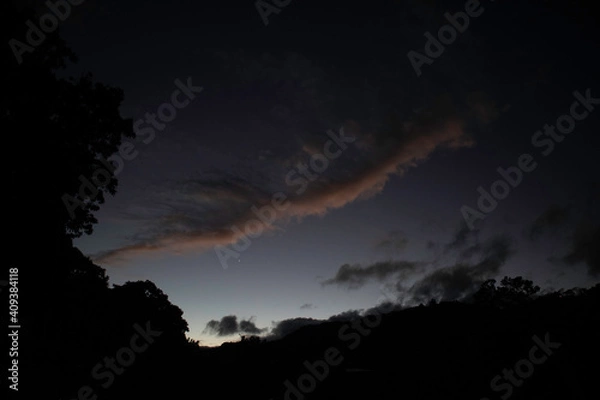 Fototapeta 
trees, sky, clouds, mountain, night