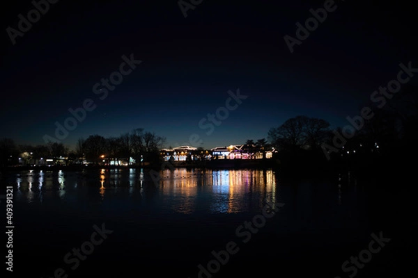 Fototapeta 
trees, sky, clouds, mountain, night