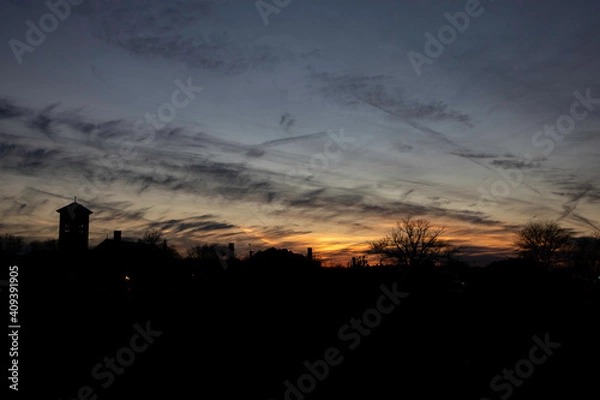 Fototapeta 
trees, sky, clouds, mountain, night
