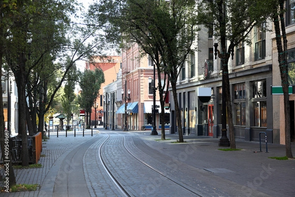 Obraz The Streets of Portland: SW Yamhill St in downtown Portland.	

