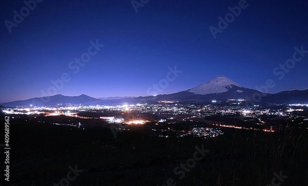 Fototapeta 富士山の麓の夜景