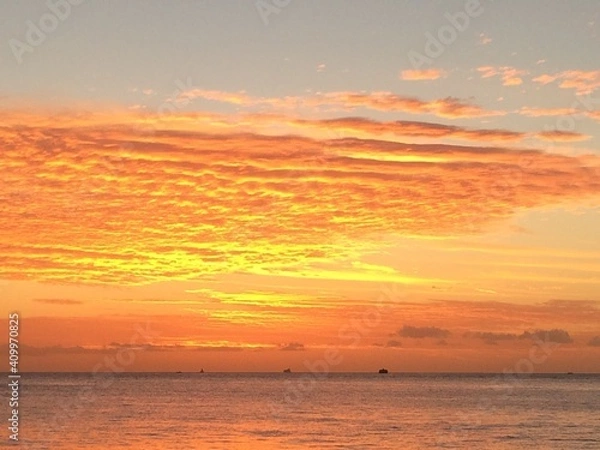 Obraz yellow sunset over the sea