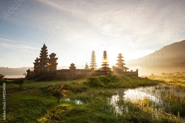 Fototapeta Morning view at Tamblingan Lake, Singaraja Bali. this lake part of twin lake in north of Bali. here have a Hindu Temple. this place very beautiful when you come in sunrise time