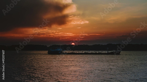 Obraz sunset over the river