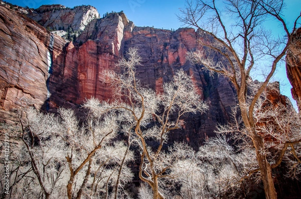 Fototapeta Reddish Cliffs