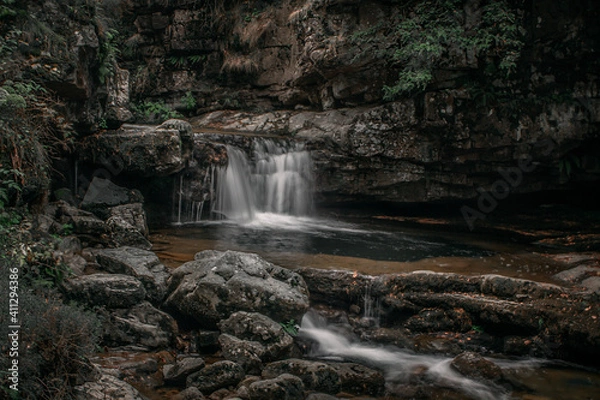 Fototapeta cascada seda