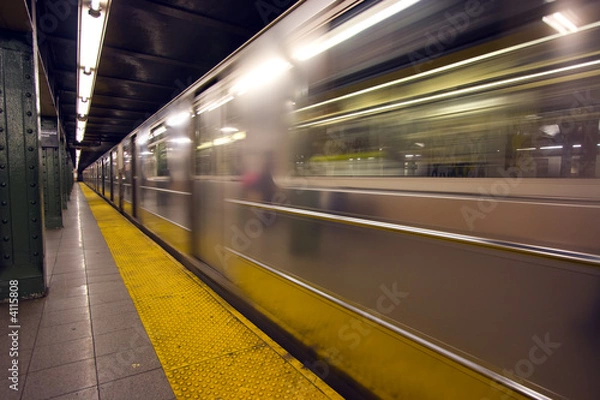Obraz New York subway speeding by a platform