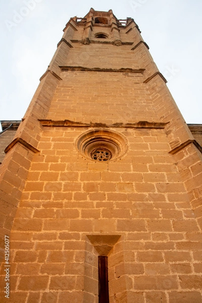 Fototapeta castle on a mountain
