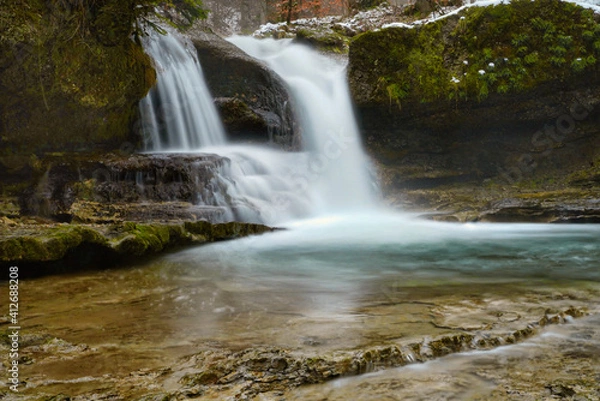 Obraz waterfall in the forest