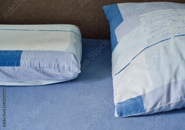 Fototapeta Vergleich zweier Kissen