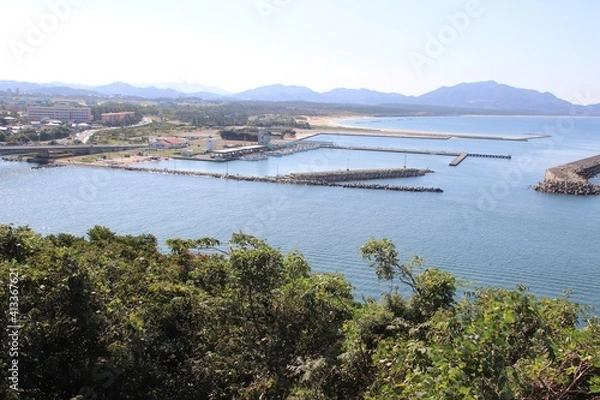 Fototapeta 芦屋町の魚見展望台から見た芦屋港