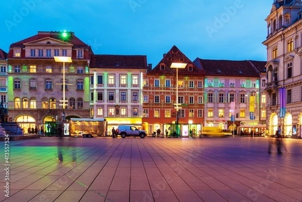 Obraz Houses on Hauptplatz and Erzherzog Johann Brunnen  at night, Graz, Austria