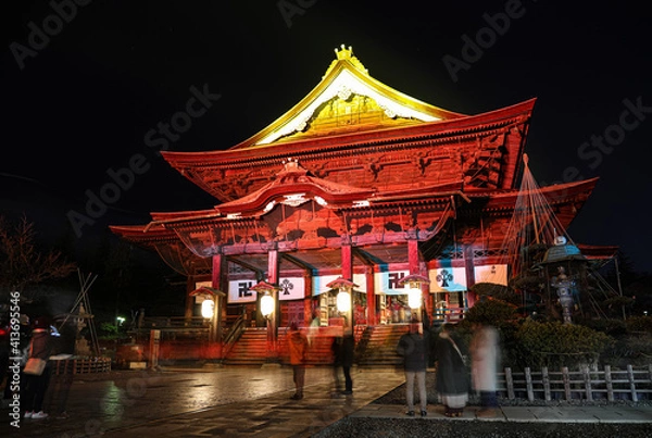 Fototapeta 長野灯明まつり 善光寺ライトアップ