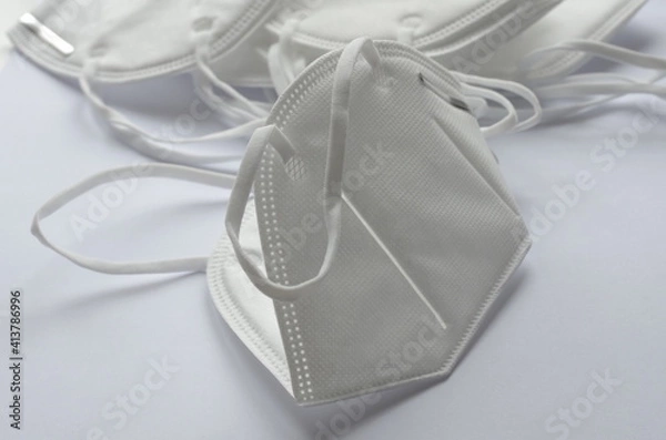 Fototapeta FFP2 Masken