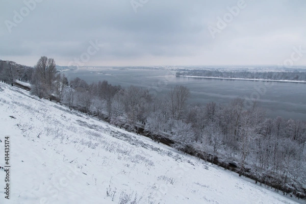 Obraz embankment in winter five