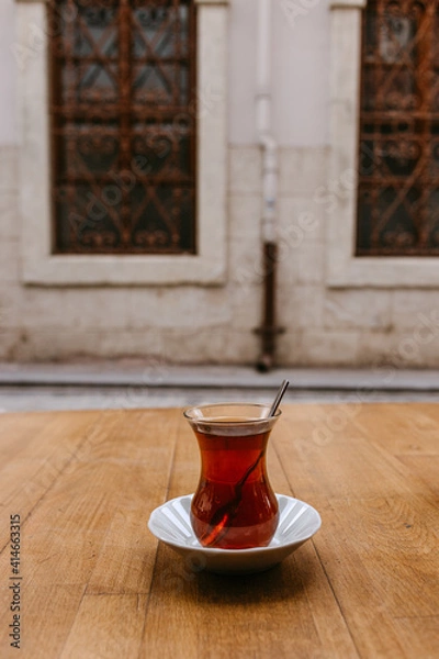Obraz traditional Turkish tea in the street