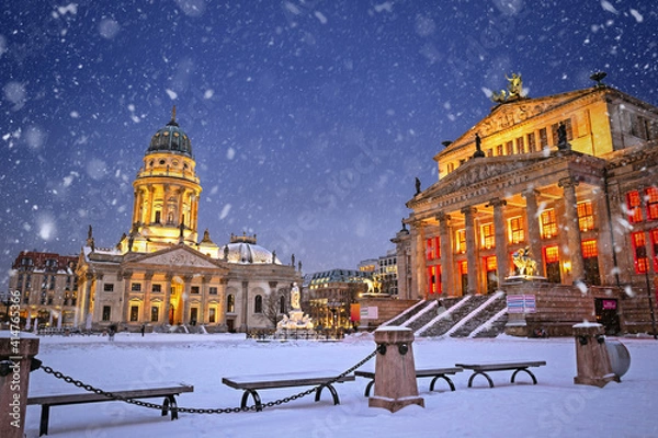 Obraz Snowy illuminated Gendarmenmarkt at night in Berlin, Germany