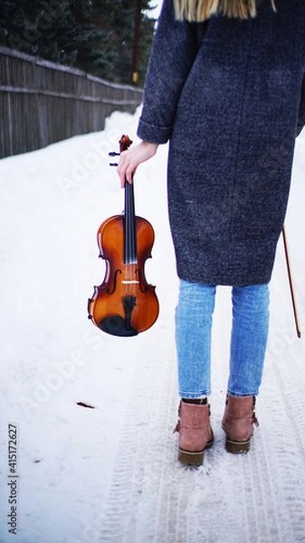Obraz person playing violin