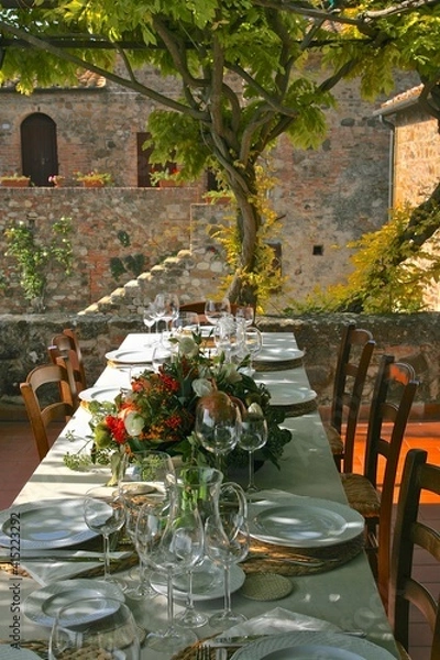 Fototapeta Elegant table setting in Tuscany 