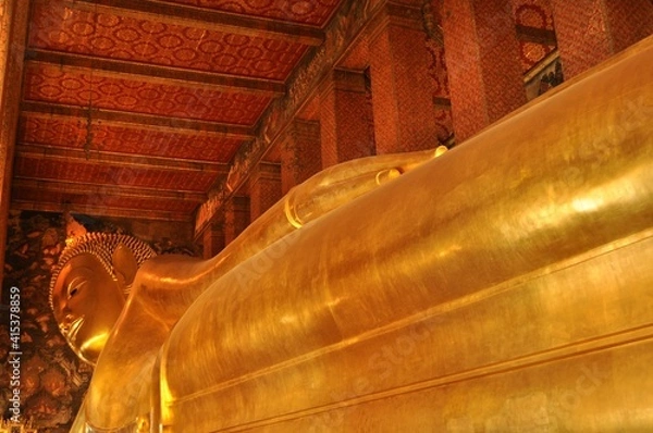 Obraz reclining buddha statue