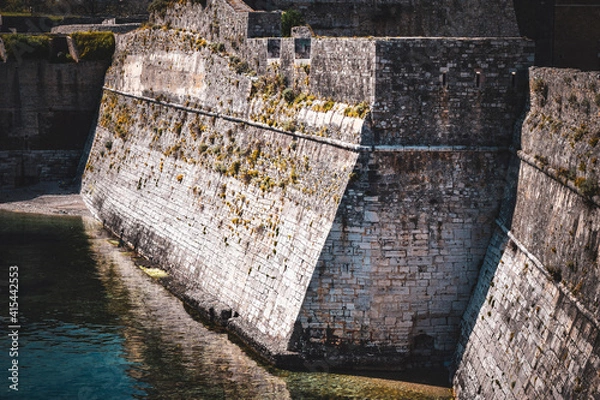 Fototapeta old stone bridge