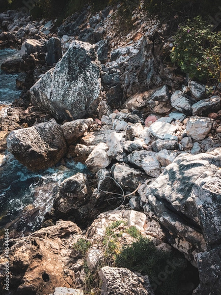 Fototapeta rocks in the river