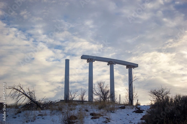 Obraz Broken archway 