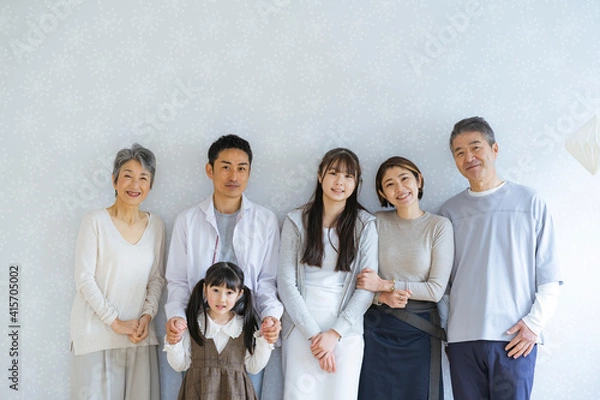 Obraz 笑顔の日本人三世代家族