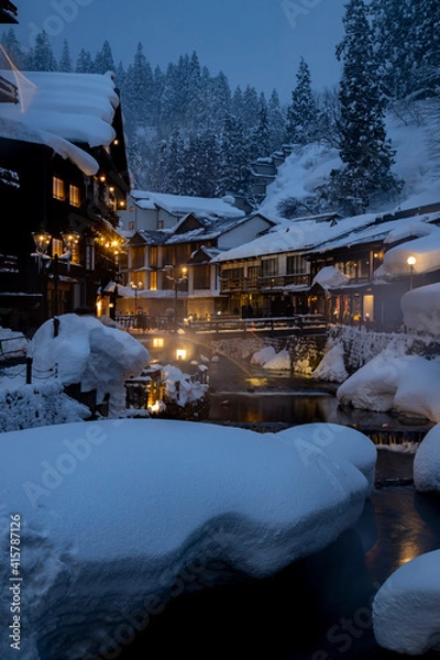 Fototapeta 冬の銀山温泉