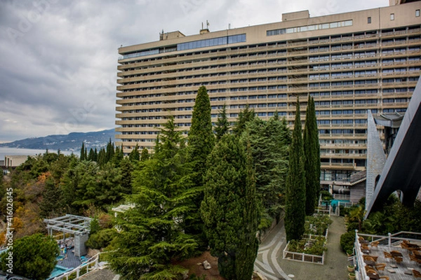 Fototapeta Yalta, Crimea, November 27, 2020, view of the pools of the Yalta-Intourist Hotel