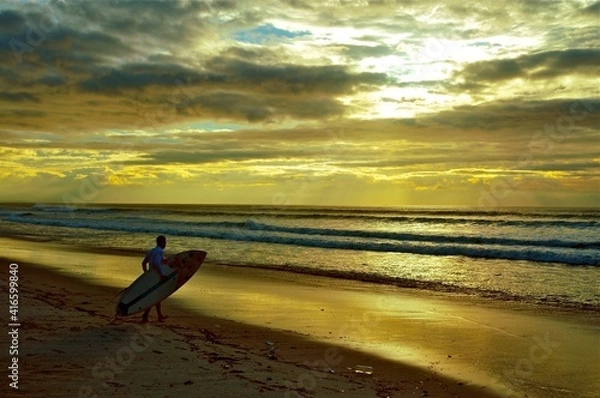 Fototapeta Surfer on beach
