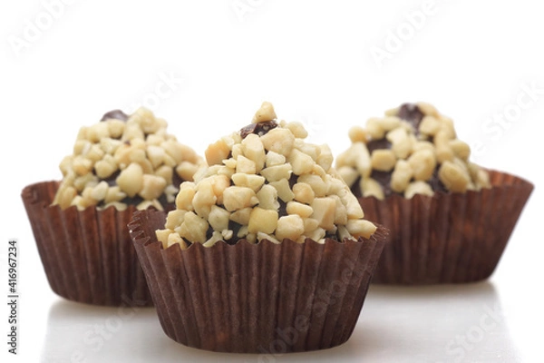 Obraz Three chocolate truffles