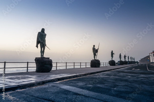 Obraz Statues of the Menceyes Guanches Kings in Candelaria, Tenerife, Spain