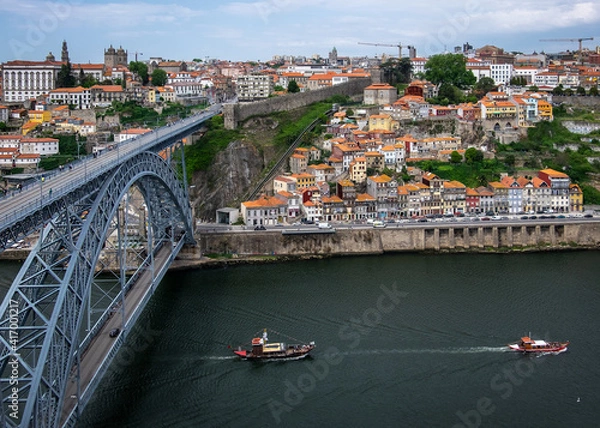 Obraz Spring in Portugal. Duoro river and view of the rooftops of the old city of Porto. Ponte Luís I. Vila Nova de Gaia bridge. Portugal.