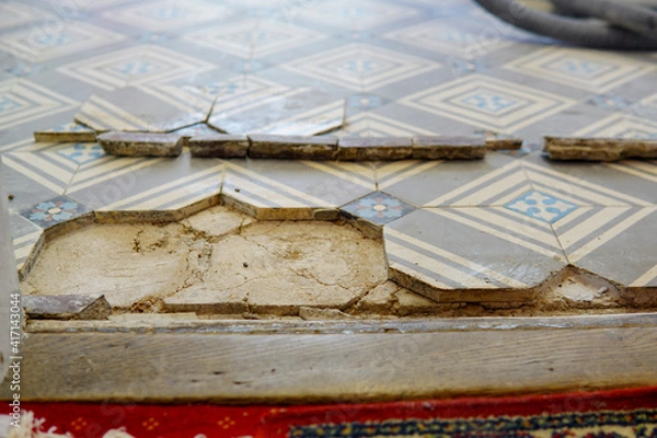 Obraz Fliesen Denkmalschutz Kaputt