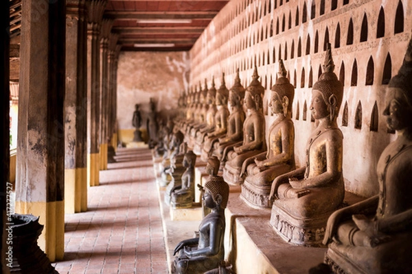 Obraz Old buddhist statues
