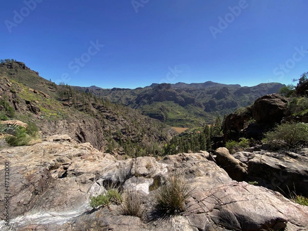 Fototapeta Senderos por las montañas de las islas canarias. 