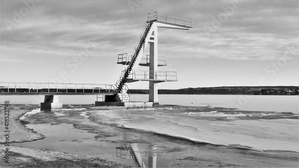 Obraz Diving board over a freezing fjord