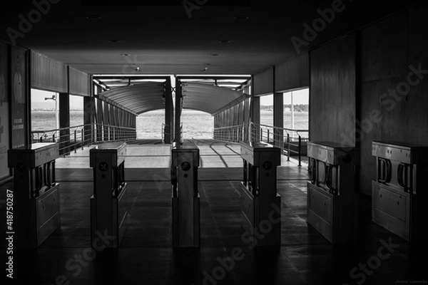 Obraz Empty terminal