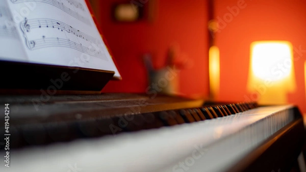 Obraz piano e spartito