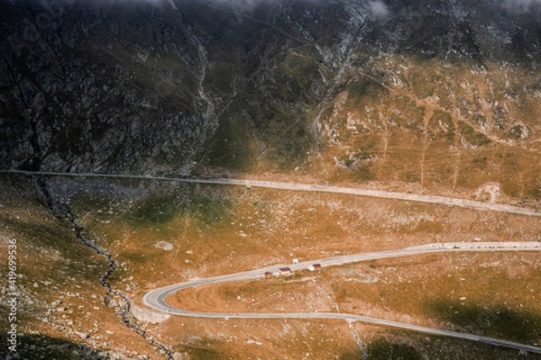 Fototapeta Droga w górach.