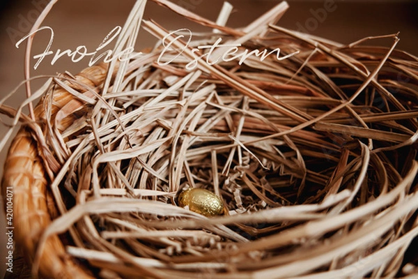 Obraz Golden Easter Egg in Nest