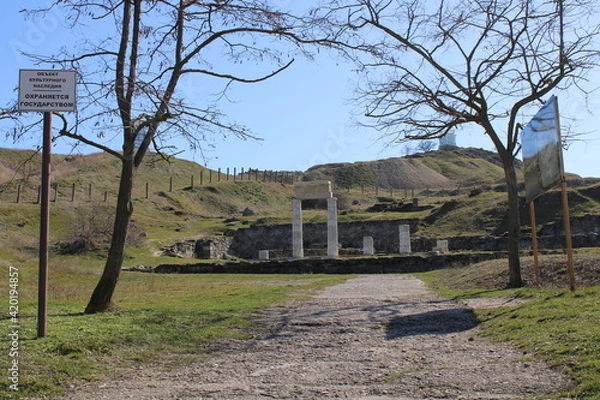 Obraz Ruins in Crimea