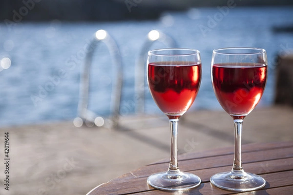 Obraz Dwie szklanki z różowym winem