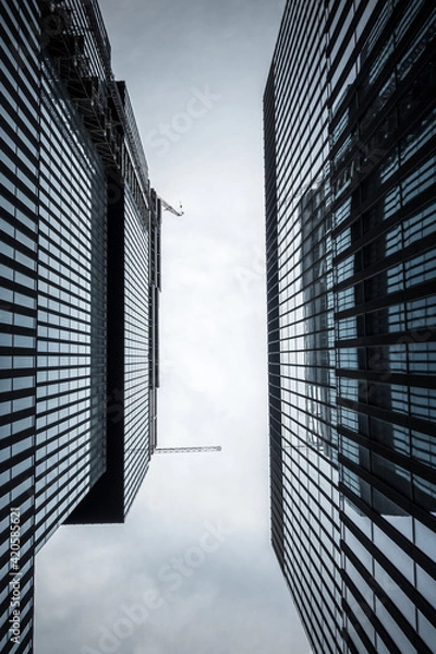 Obraz Budowa wieżowców na tle nieba